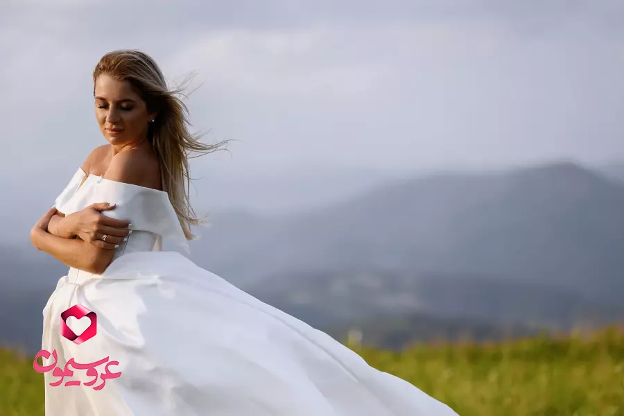 نکات مهم برای انتخاب و خرید لباس عروس ساتن