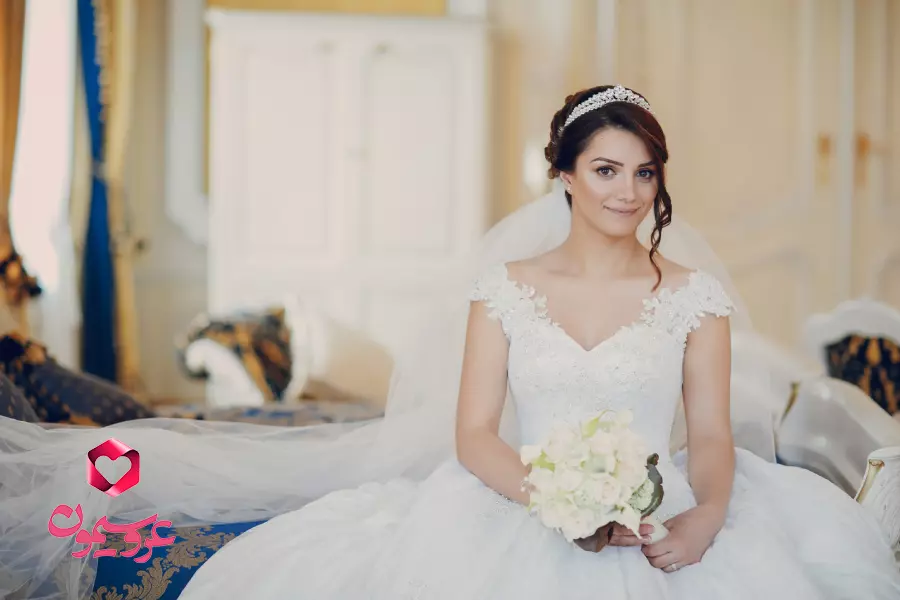 انتخاب تاج عروس متناسب با مدل لباس عروس