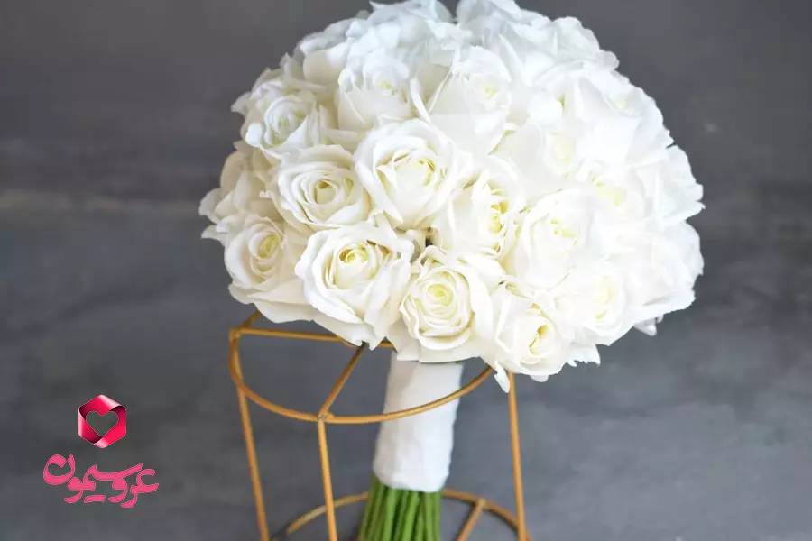 دسته گل عروس سفید