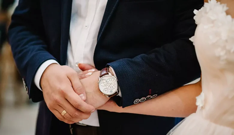 جدیدترین مدل ساعت ست عروس و داماد + نکات خرید ساعت